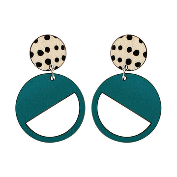 2 tiered earrings with spots in green