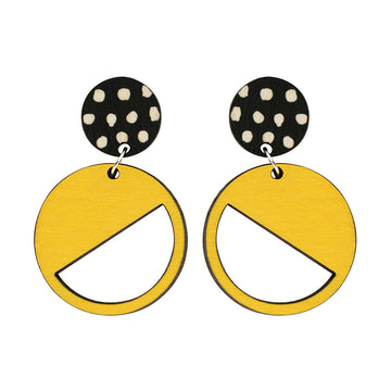 2 tiered earrings with spots in yellow