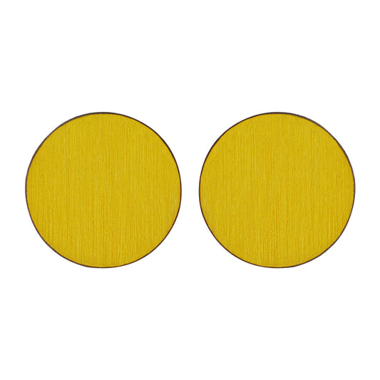 Circle studs in yellow