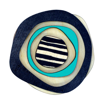 Retro wooden statement brooch in black