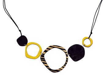 Retro 5 piece statement wooden necklace in yellow