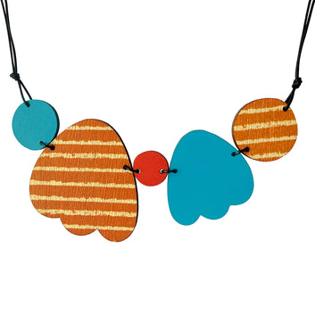 Tulip 5 piece petal necklace