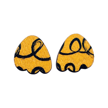 Tulip patterned stud earrings