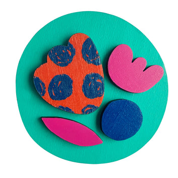 Large Tulip Brooch with 4 pieces