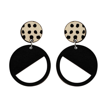 2 tiered earrings with spots in black